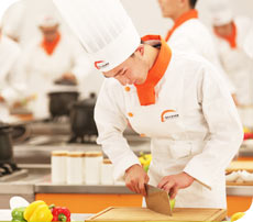 ������ɫС����ҵ��չǰ��