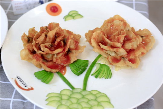 ����ը��Ƭƴ��