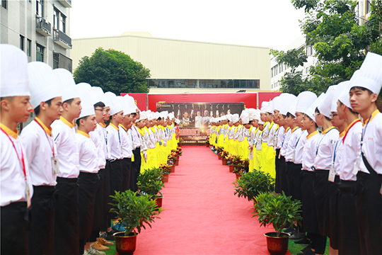 7.11��ʦ��У԰