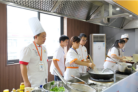 ��ҵ��ɫС������