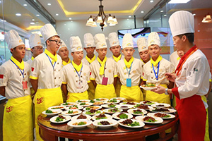 ��Щ��ѧ��ʦ���ˣ�Ϊʲô���ѡ�����¶������ѧУ��