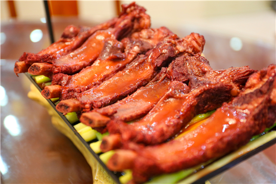 ����������