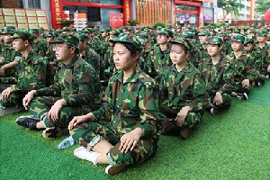 �Ķ����������������¶���У԰�����ֵ����Ȧ������������~