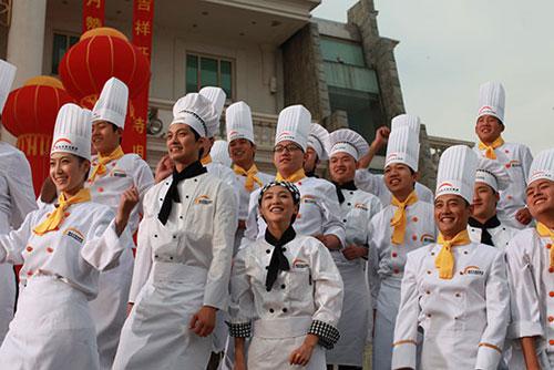  �����¶������ѧУ