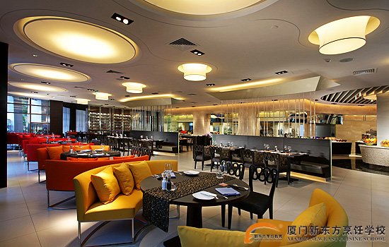 �����¶������ѧУ