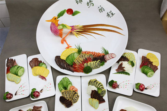 ����ǰ�� �����¶�����ʦ��ѵѧУƴ����Ʒ