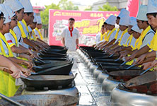 �������¶���ѧ��ʦ����һ���Ҹ�����