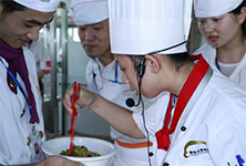 ����ҵ��չ�ռ����ĳ�ʦ����(һ)