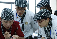 ���ü����谭����Ĵ�ҵ�Ρ��������¶������ѧУ