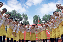 ����ҵָ���������ɴ�ѧ������ҵ�ߵĽ�ɫת��