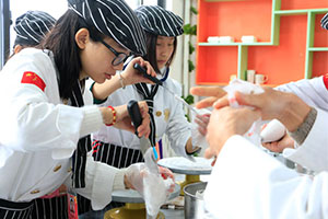  ����Ů��������