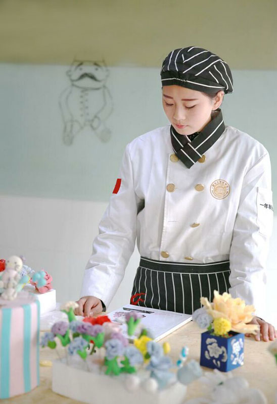 ���˶�ʵ�У԰����