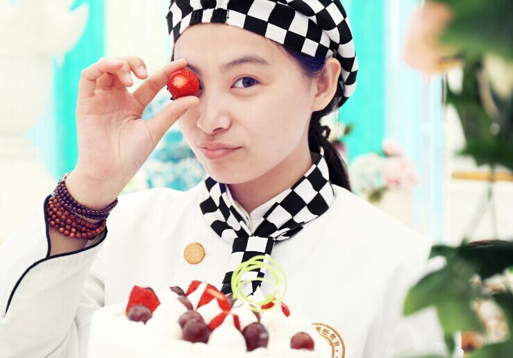 ���˶�ʵ�У԰����