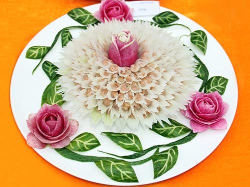 �ջ��ײ� �����¶������ѧУѧ����Ʒ