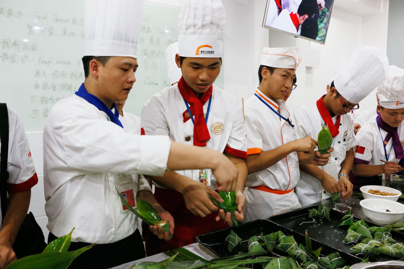 ���ա�������