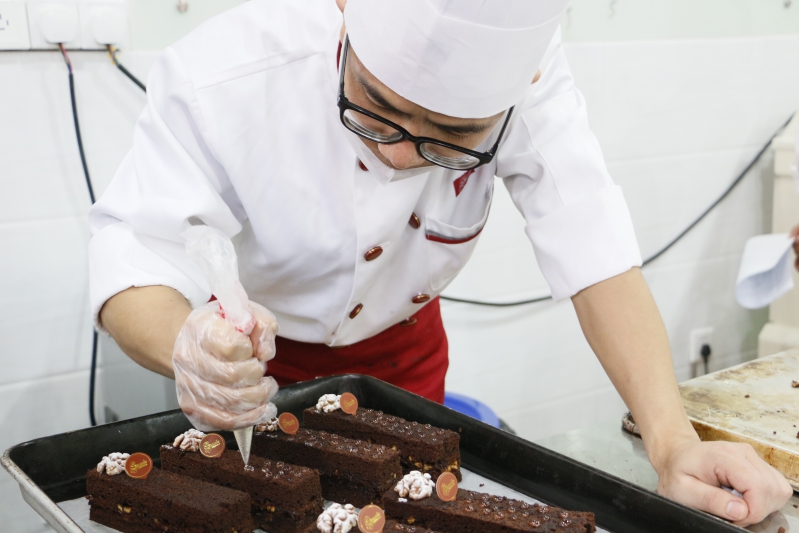 ������������������ˮ�ʴ�ʦ����У��ѧ