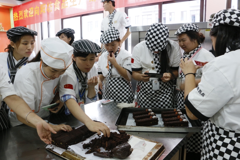 ������������������ˮ�ʴ�ʦ����У��ѧ