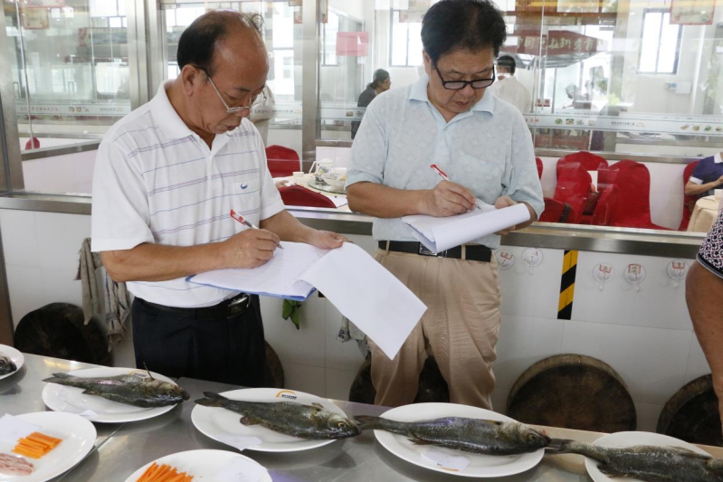 �����¶���������ʦ֤��ʽ����