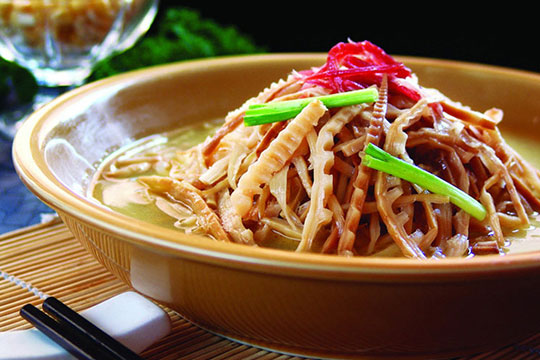 ���׽�˿��