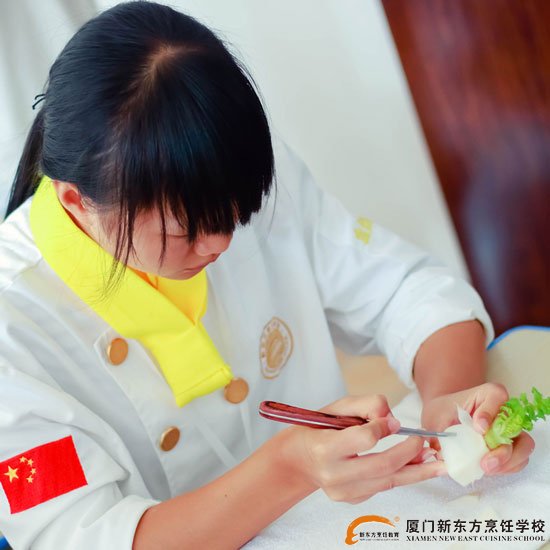 �������¶������ѧУ��������