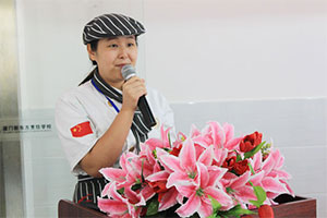 ��ҵ����|����һ�����㾫Ӣѧ���ǵ����ﻰ