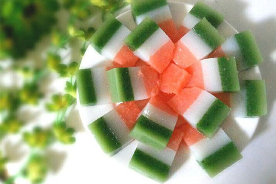 ��ɫ��Ƥ��