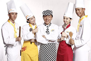 ����С���ɣ�������չ����ľ���