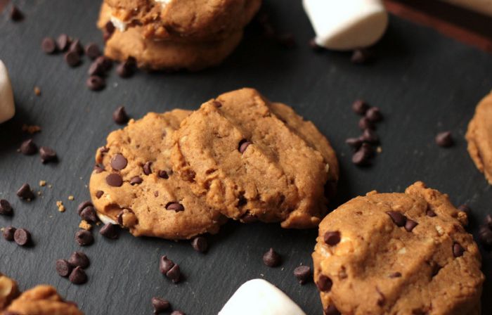 �������