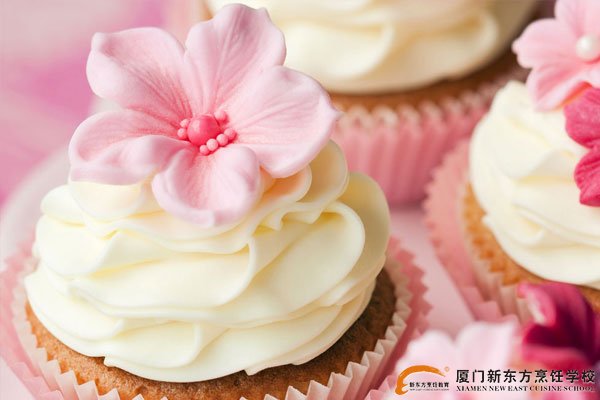 �����¶������ѧУ