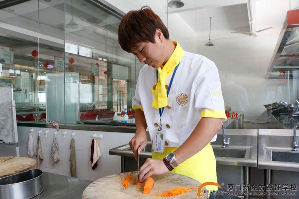 �����¶������ѧУ