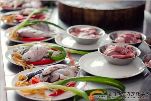 �����¶������ѧУ