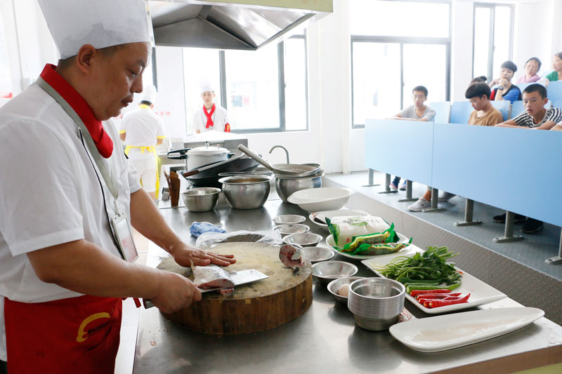 ����רҵ�����֮���ƴ��