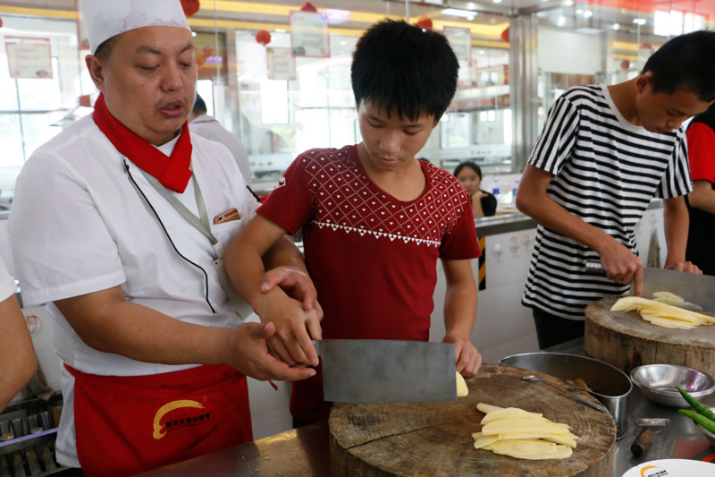 ����רҵ�����֮���ƴ��