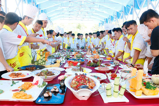 2016����������˱���