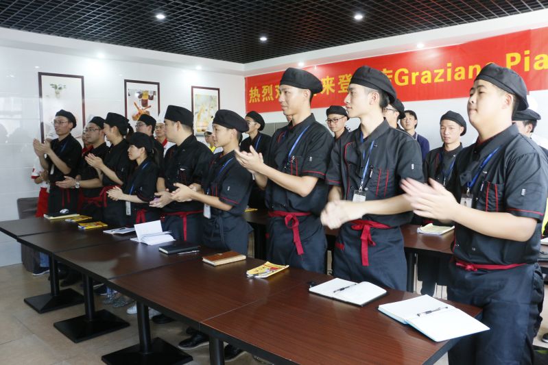 ��ʦ����֮ϲ���������ܳ�Graziano Pia