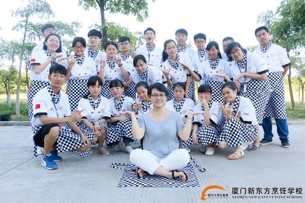 �����¶������ѧУ