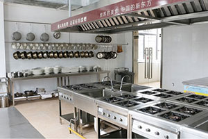 ������ƪ�����������¶���������ľ�ϲ�ܱ������ж�һ��