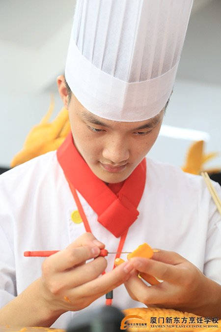 �����¶������ѧУ