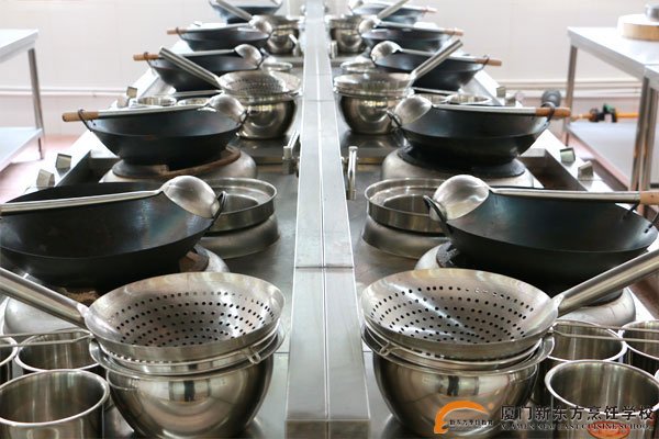 �����¶������ѧУ