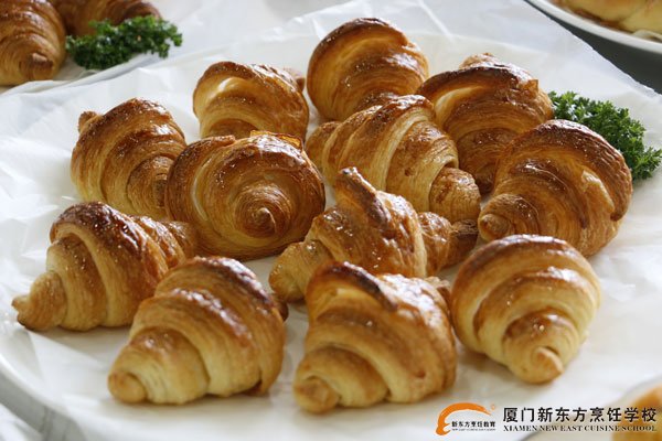 �����¶������ѧУ