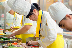 �������㣬Ϊ��ѡ���������¶���ѧ��ʦ��