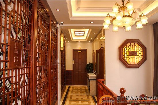 �����¶������ѧУ