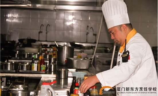 �����¶������ѧУ