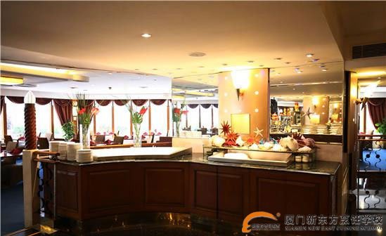 �����¶������ѧУ