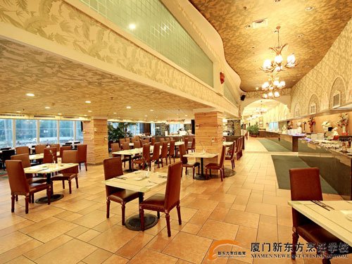 �����¶������ѧУ