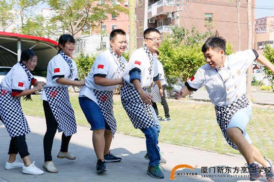 �����¶������ѧУ