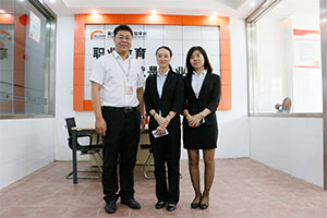 �����Ƶ꼯���쵼����У�ιۿ���