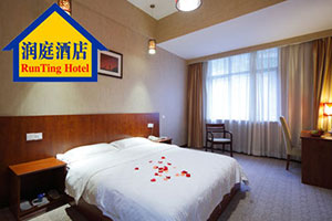 ����ƸѶϢ����ͥ�����Ƶ���Ƹ������ʦ