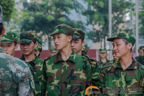 �����¶������ѧУ