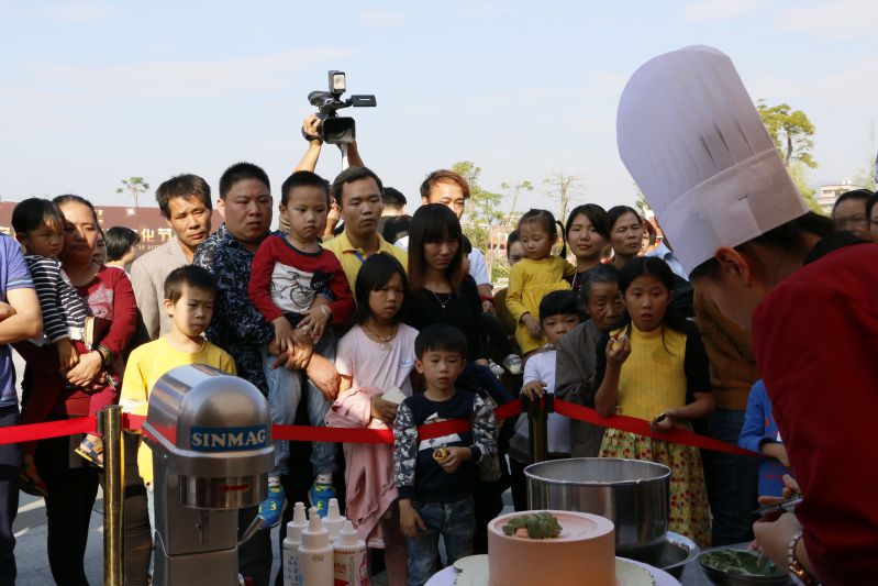 �谲���ڶ��쿧���Ļ���